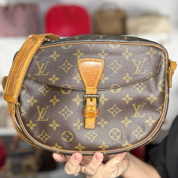 Louis Vuitton Handbags - LV Monogram Crossbody